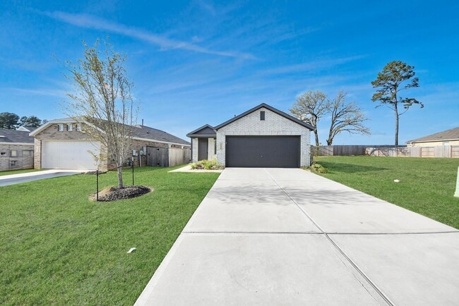 Building Photo - 248 Hazy Pnes Ln