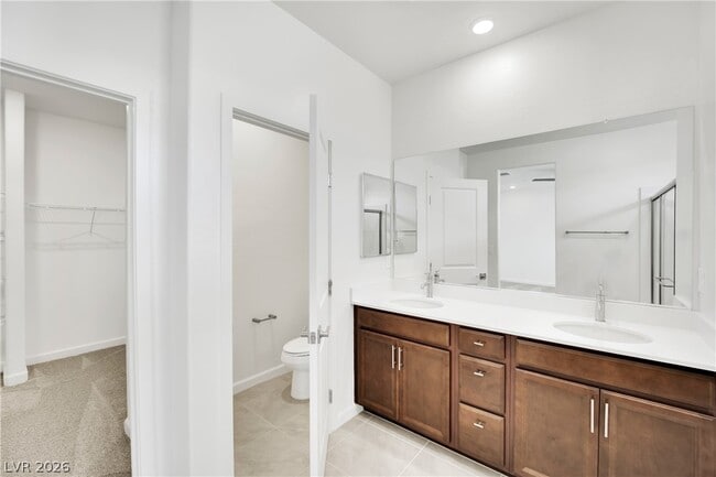 Building Photo - 1515 Pacific Baza St