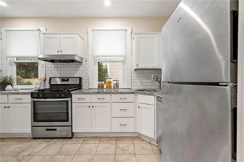 Building Photo - 732 Maryland Ave