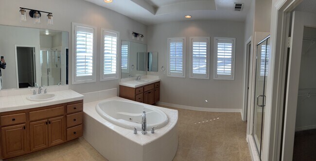 Building Photo - 28839 Chatham Ln