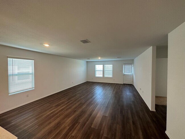Building Photo - 5319 Braemar Wy