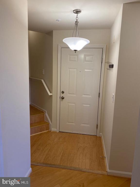 Building Photo - 20445 Chesapeake Square