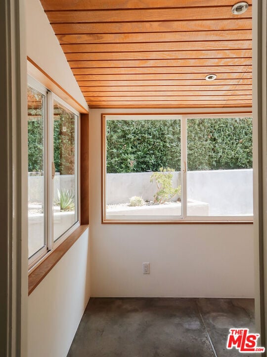 Building Photo - 846 Silver Lake Blvd