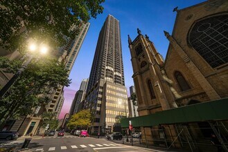 Building Photo - 30 E Huron St