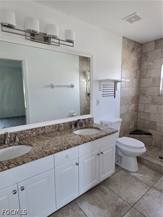 Building Photo - 1905 SW 11th St