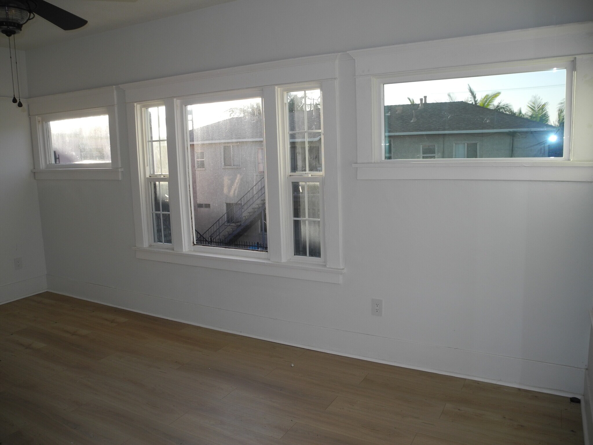 Main bedroom - 1934 Henderson Ave