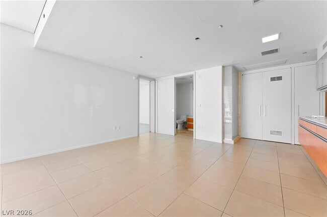 Building Photo - 3722 S Las Vegas Blvd