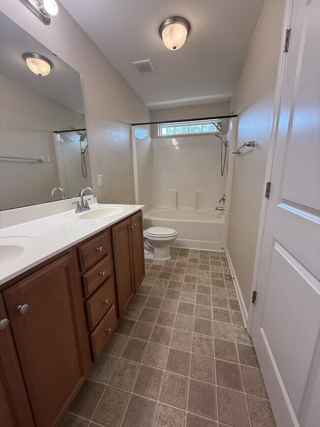 Building Photo - 626 Ebb Tide Ln