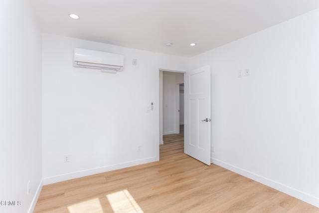 Building Photo - 4947 Stratford Rd