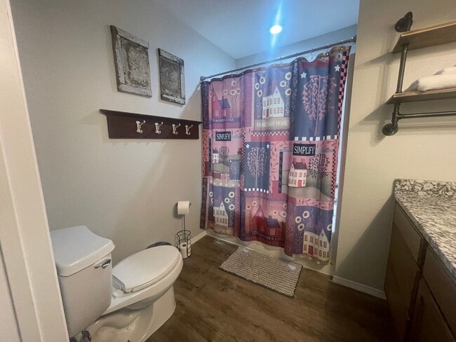 Building Photo - Recently Renovated Furnished 3 Bedroom 2 Bath Condo/ Apartment for Rent in Branson, MO