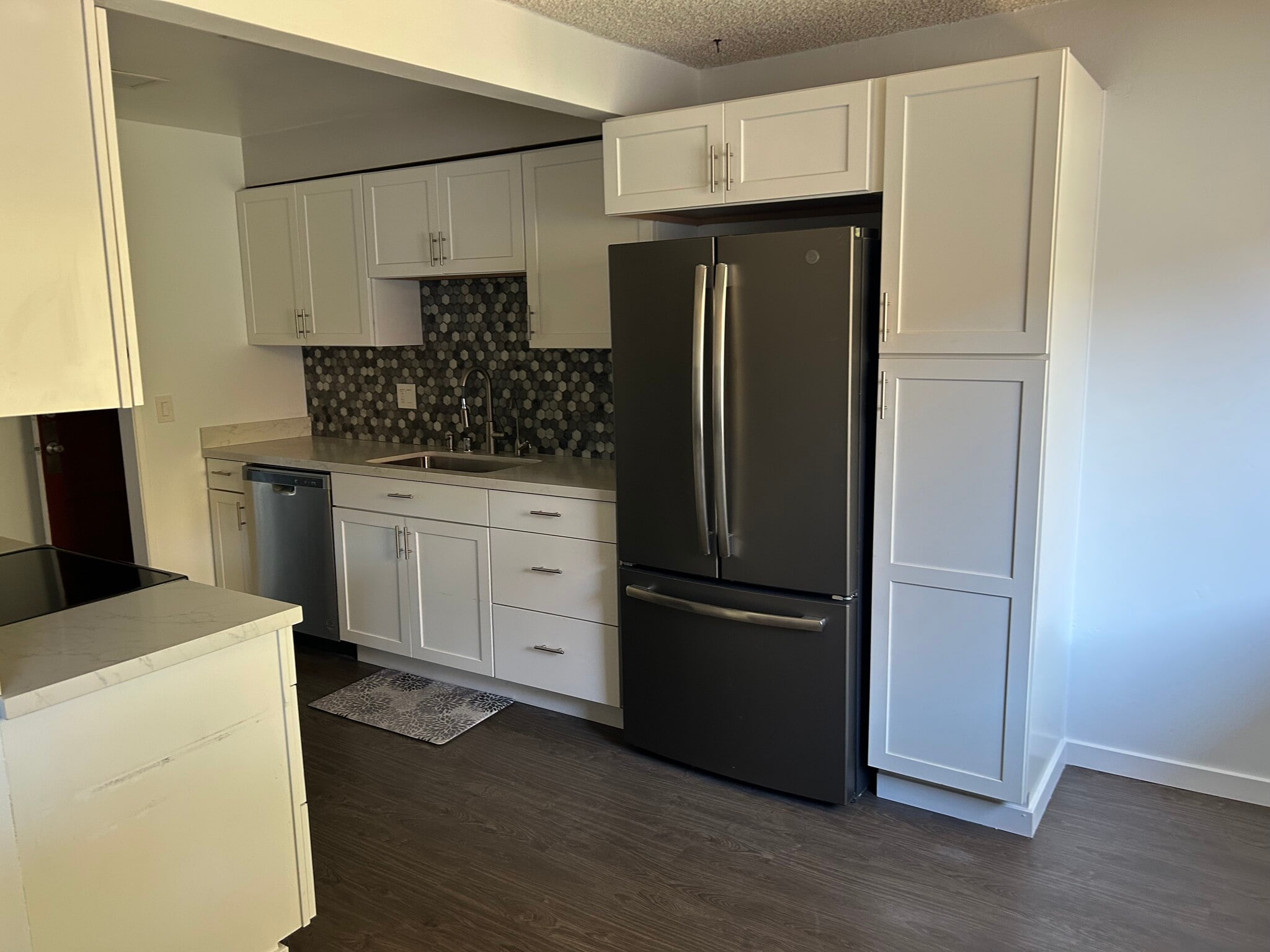 Kitchen - 8609 Lake Murray Blvd