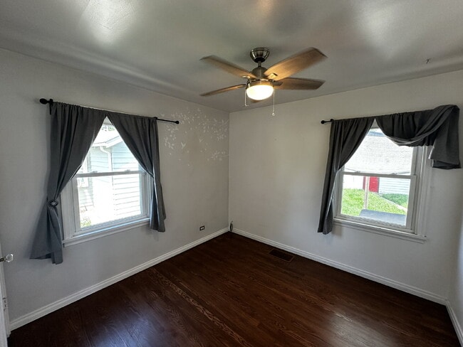 Building Photo - Charming 3-Bed Retreat with Finished Basem...