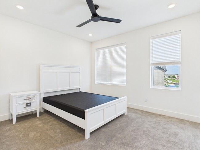 Building Photo - 2940 Huffman Way - C