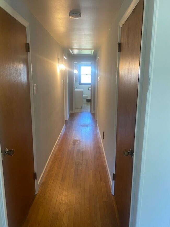 Building Photo - For Rent! Single Family Home in Owen J Roberts!