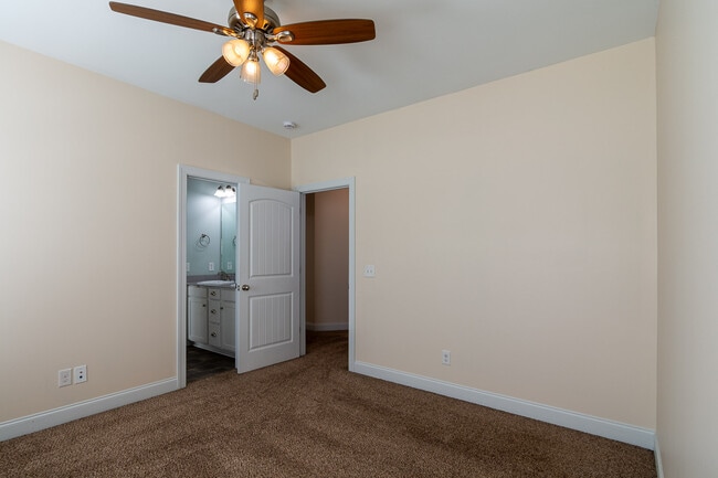 Building Photo - 2314 Malone Wy