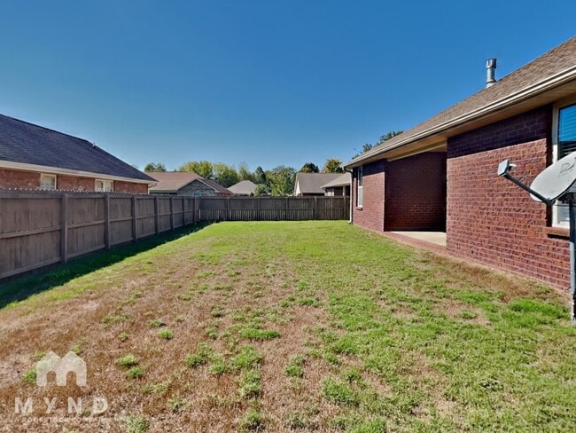 Building Photo - 601 Summer Cove Cir NW