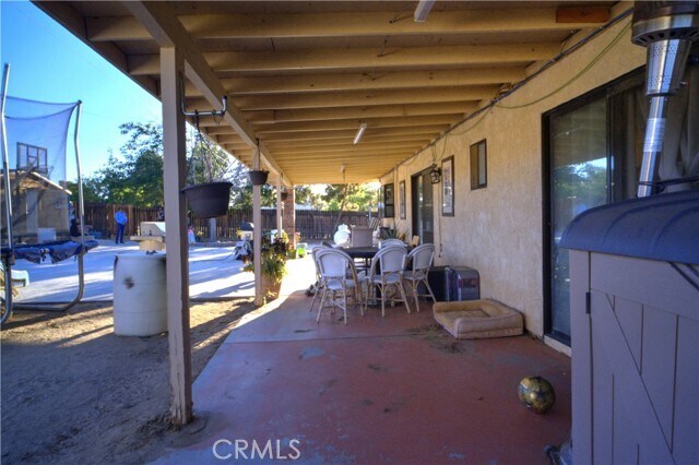 Building Photo - 13158 E Ave W 11