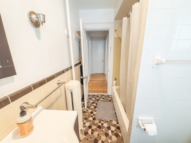 Building Photo - 55 Hall Ave