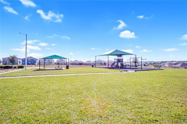 Building Photo - 245 Sofia Ln