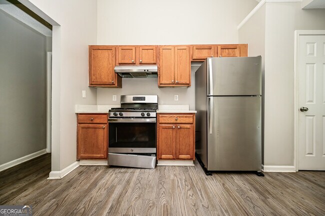 Building Photo - 987 Brisley Cir
