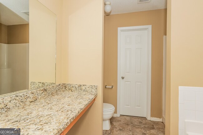 Building Photo - 5002 Serenity Point Ln