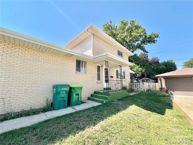 Building Photo - 3745 Benton St