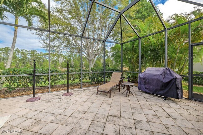 Building Photo - 975 Tivoli Ct