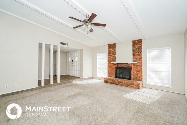 Building Photo - 7516 Four Winds Dr