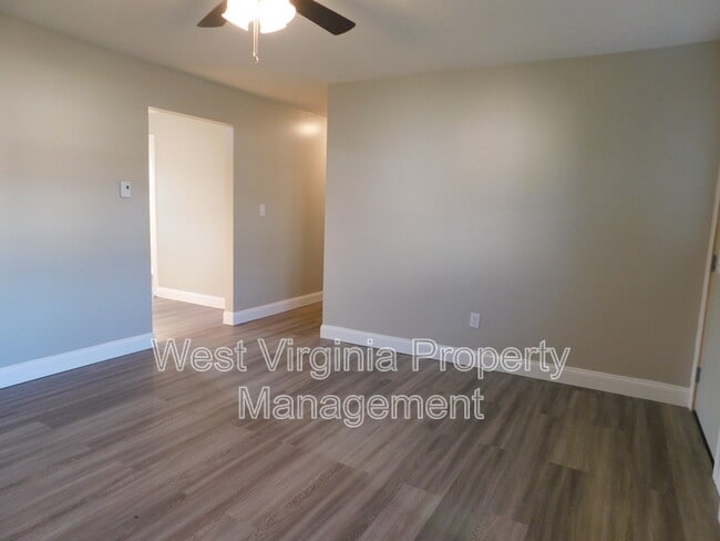 Building Photo - 2090 Prudence Rd