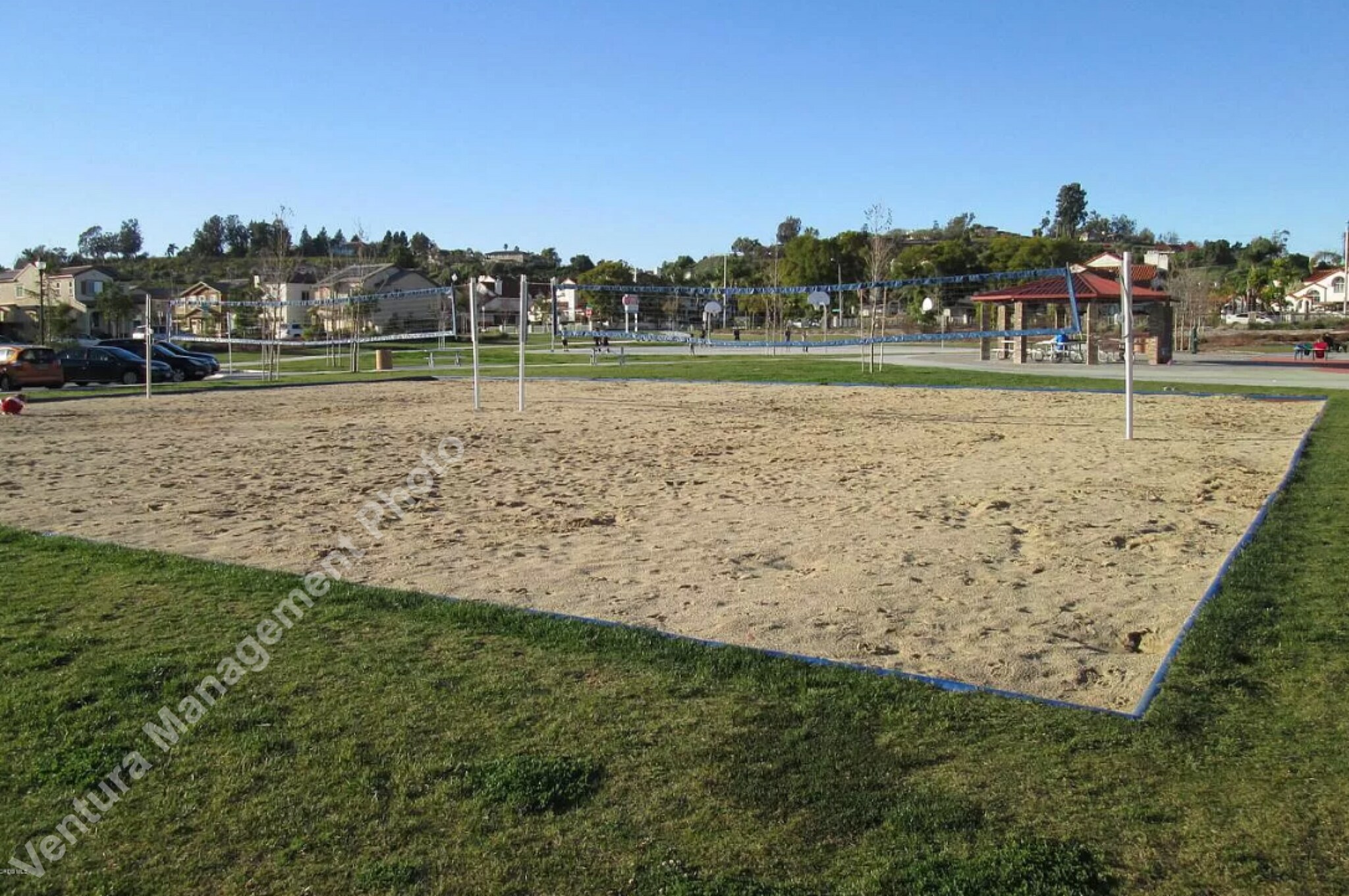 Building Photo - 523 Pioneer St