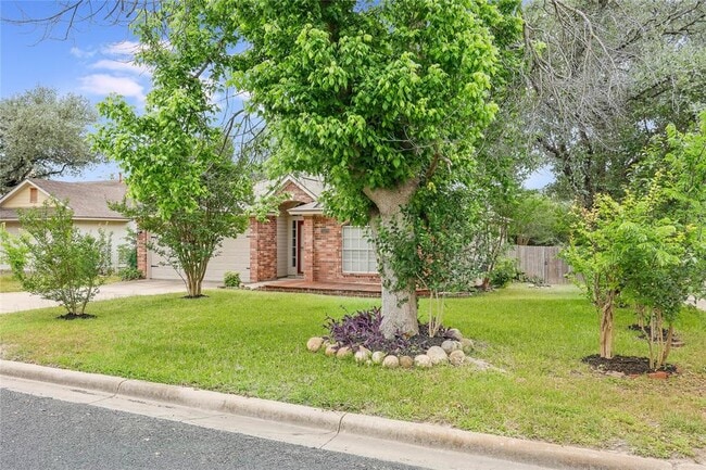 Building Photo - 3109 Blazing Star Trail