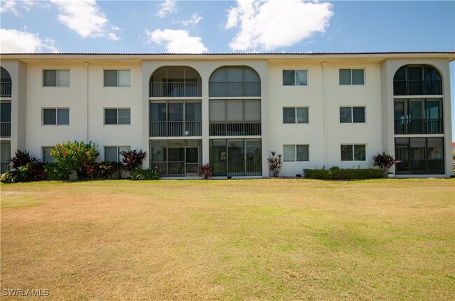 Building Photo - 41 High Point Cir S