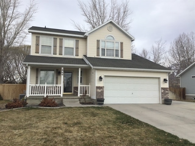 Building Photo - 860 Country Club Dr
