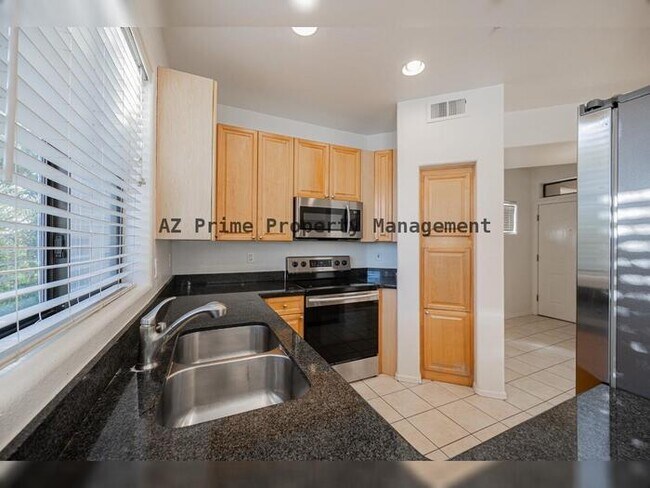 Building Photo - 4200 N 82nd St