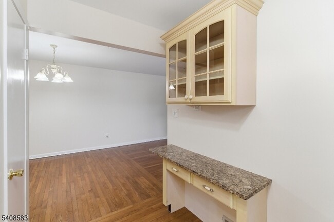 Building Photo - 1201 Normandy Ct