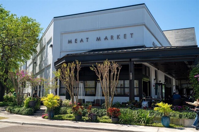 Building Photo - 435 S Oregon Ave