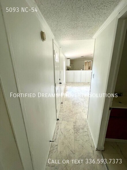 Building Photo - 5093 NC-54-
