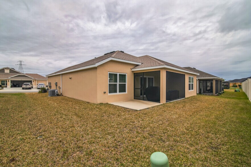 Building Photo - 7007 Minchew Cir