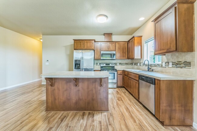 Building Photo - 2554 Carson Loop