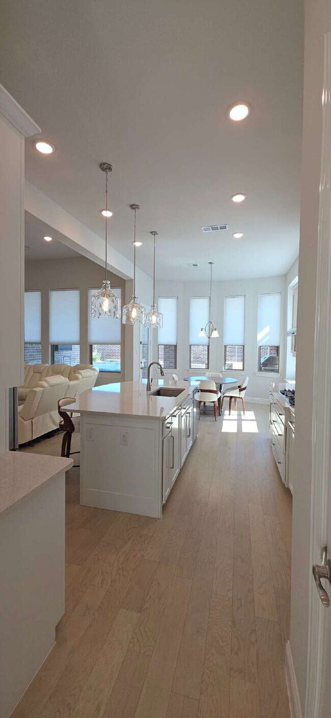 Building Photo - COMING SEPTEMBER - Spectacular Mansfield Retreat with Pool & Outdoor Kitchen!