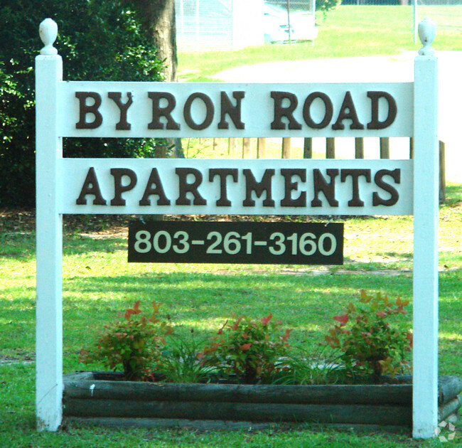 Building Photo - 333 Byron Rd