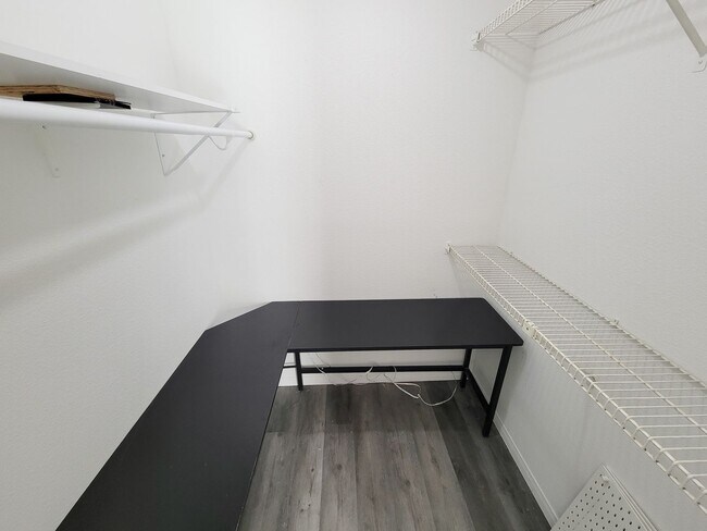 Building Photo - 2220 Bering Dr