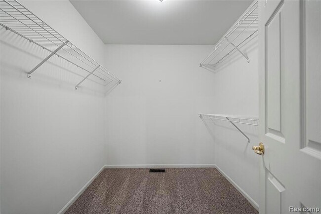 Building Photo - 50353 Livingston Dr