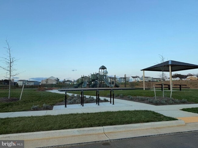 Building Photo - 179 Olympus Rd