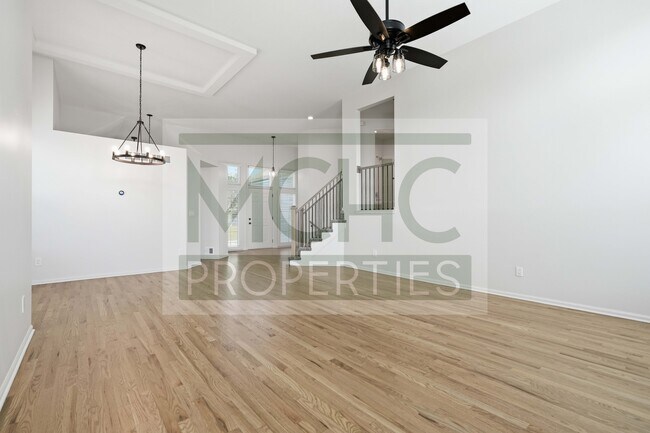 Building Photo - 15239 Goodman St