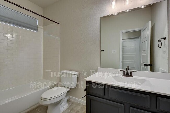 Building Photo - 9007 Shady Mountain