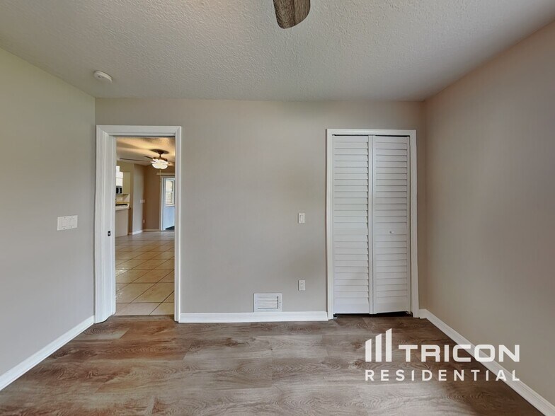 Building Photo - 99 Sandhurst Dr