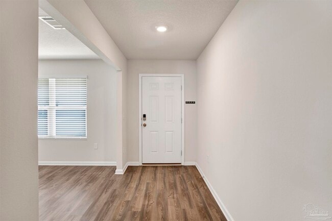 Building Photo - 5249 Peach Dr