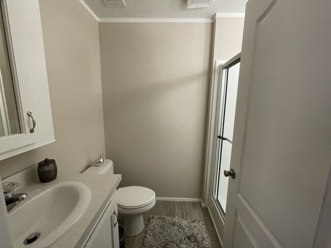 Building Photo - 6448 Golden Nugget Dr