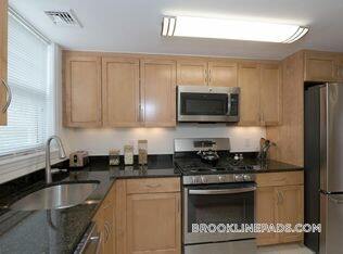 Building Photo - 39 Gerry Rd